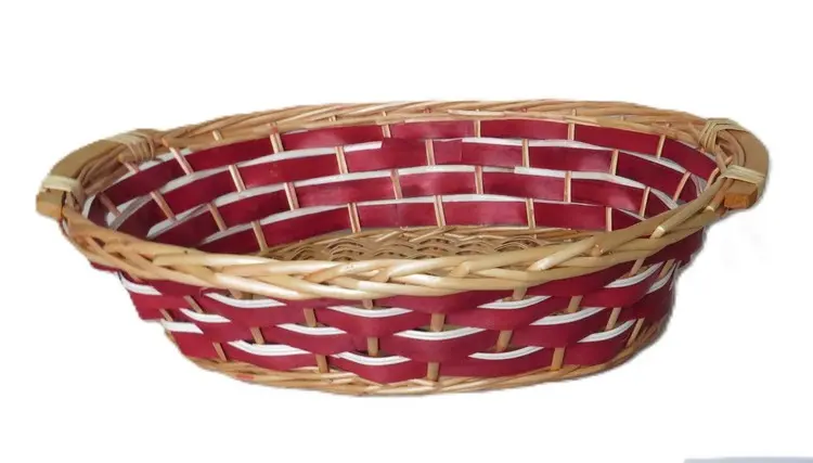 Cesto Ovale in Vimini con Intreccio Bordeaux e Manici in Legno cm 55x40x13 H