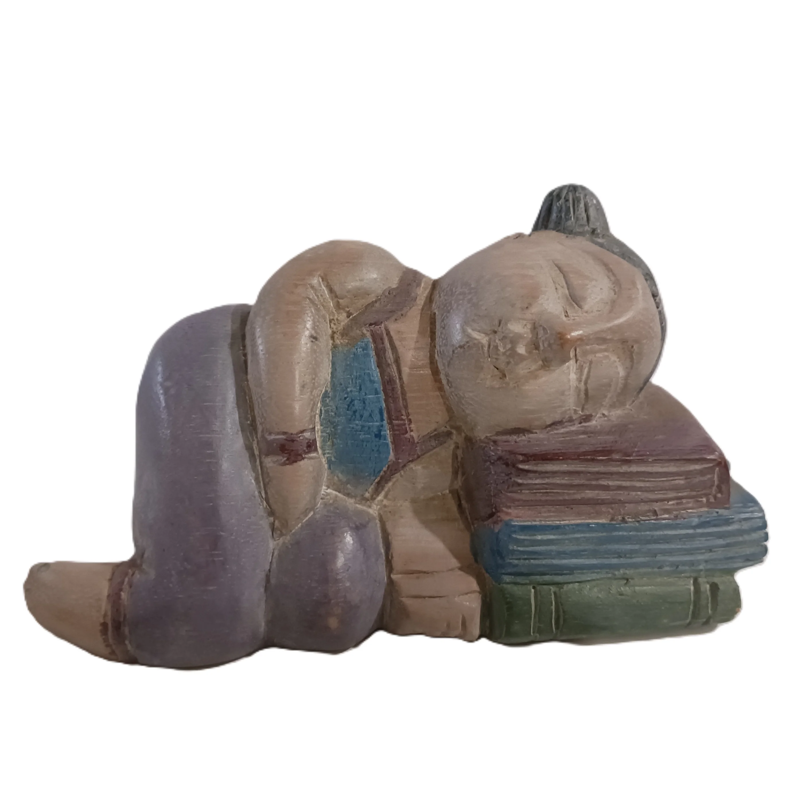Scultura "Sogni di Carta" in Legno Dipinta a Mano – Bambina addormentata sui libri Cm 16x6x10 H