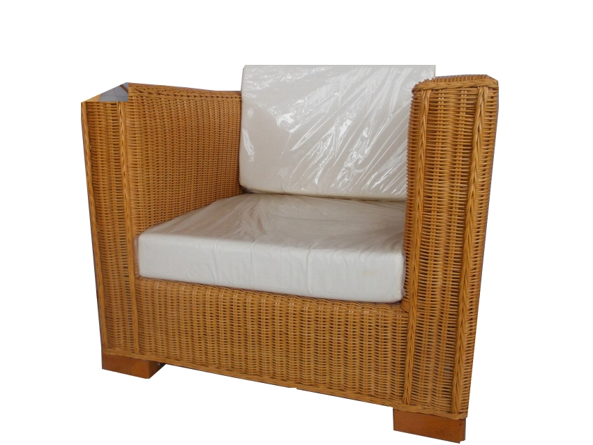 Poltrona Cooper in rattan naturale  – in Midollino Intrecciato