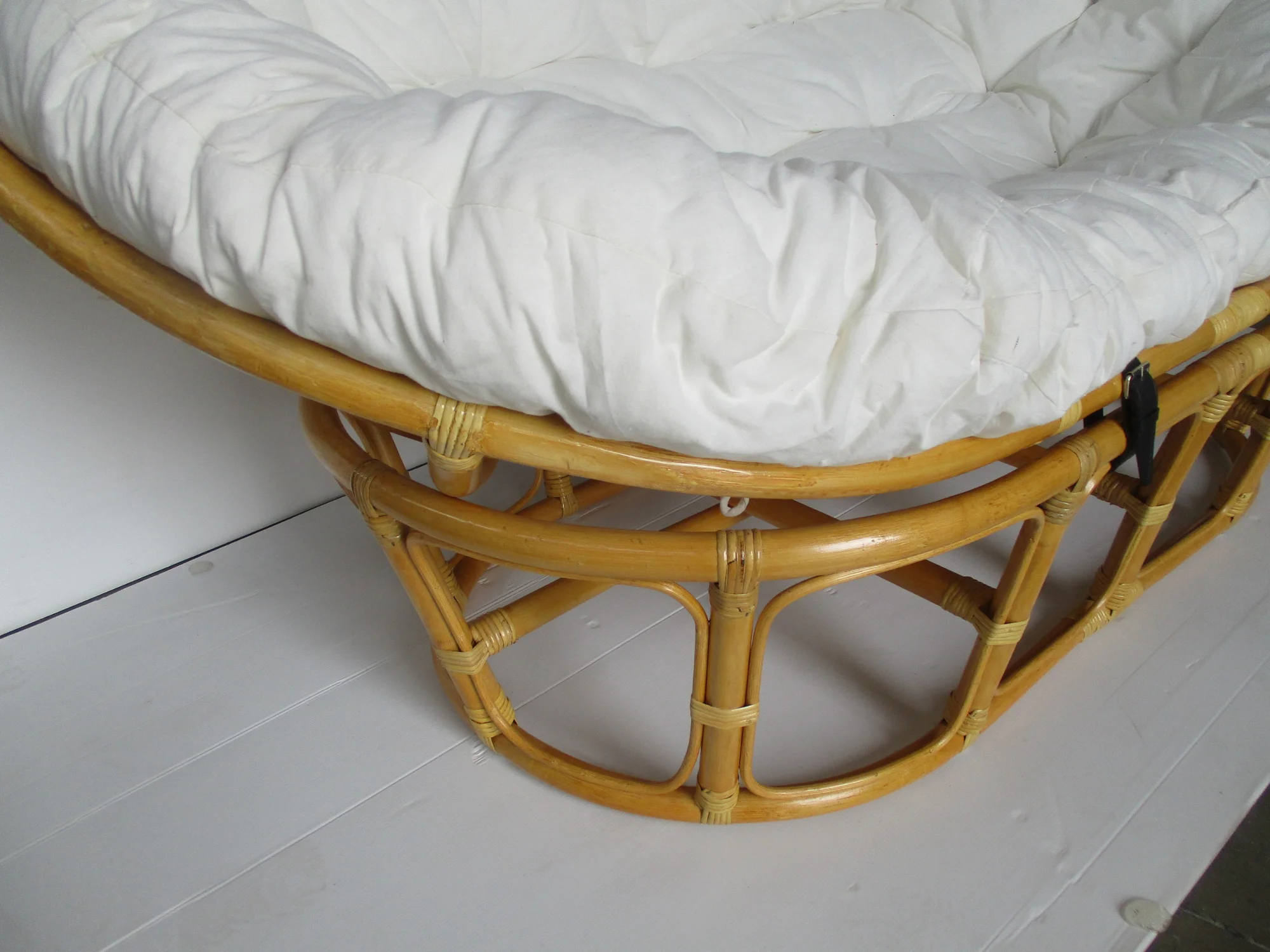 Divano Mamasan – Relax di Coppia in Rattan Color Miele - 3
