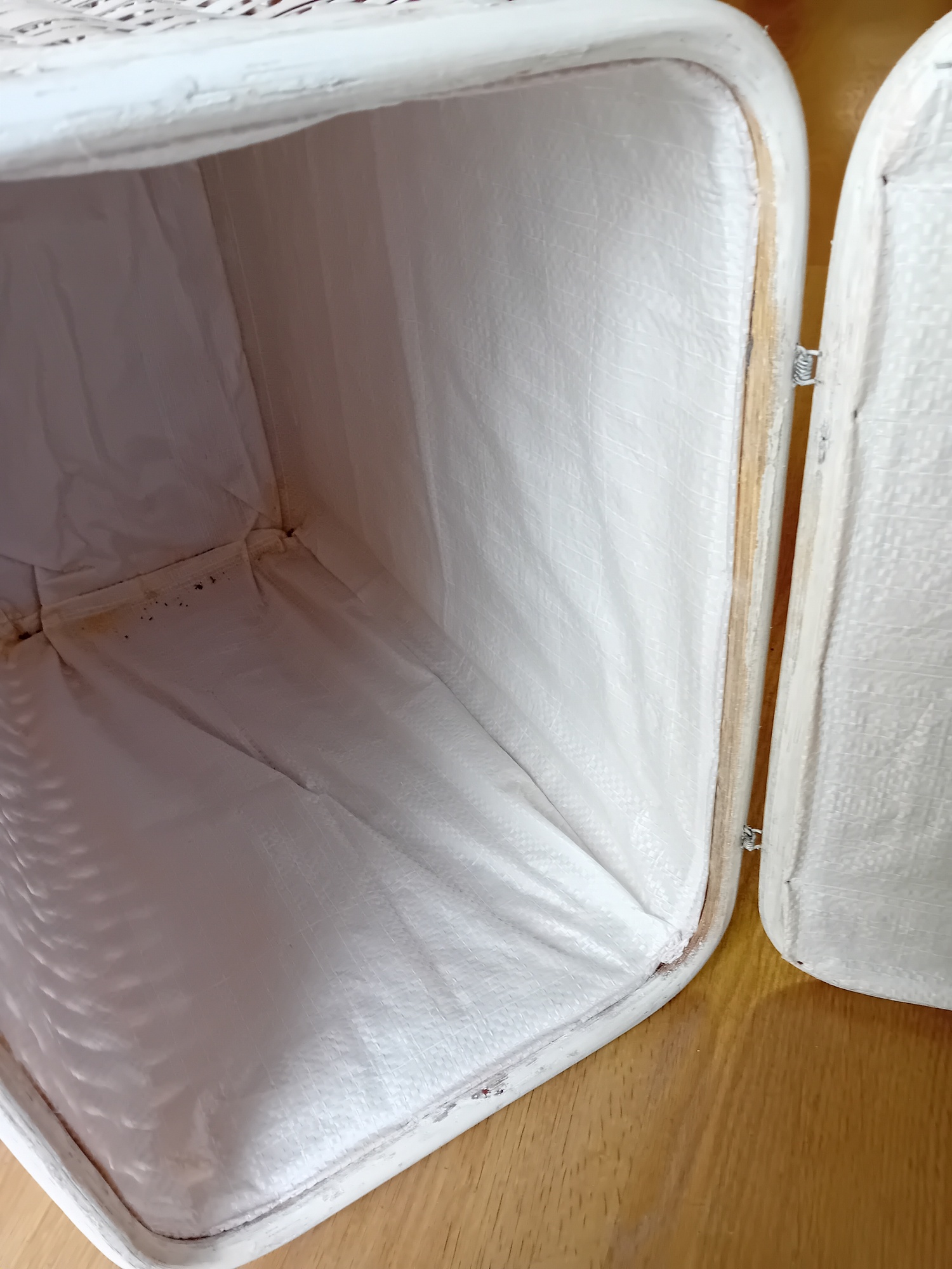 Cesto Porta Biancheria in Rattan Bianco Shabby Cm 37X26X50 H - 4