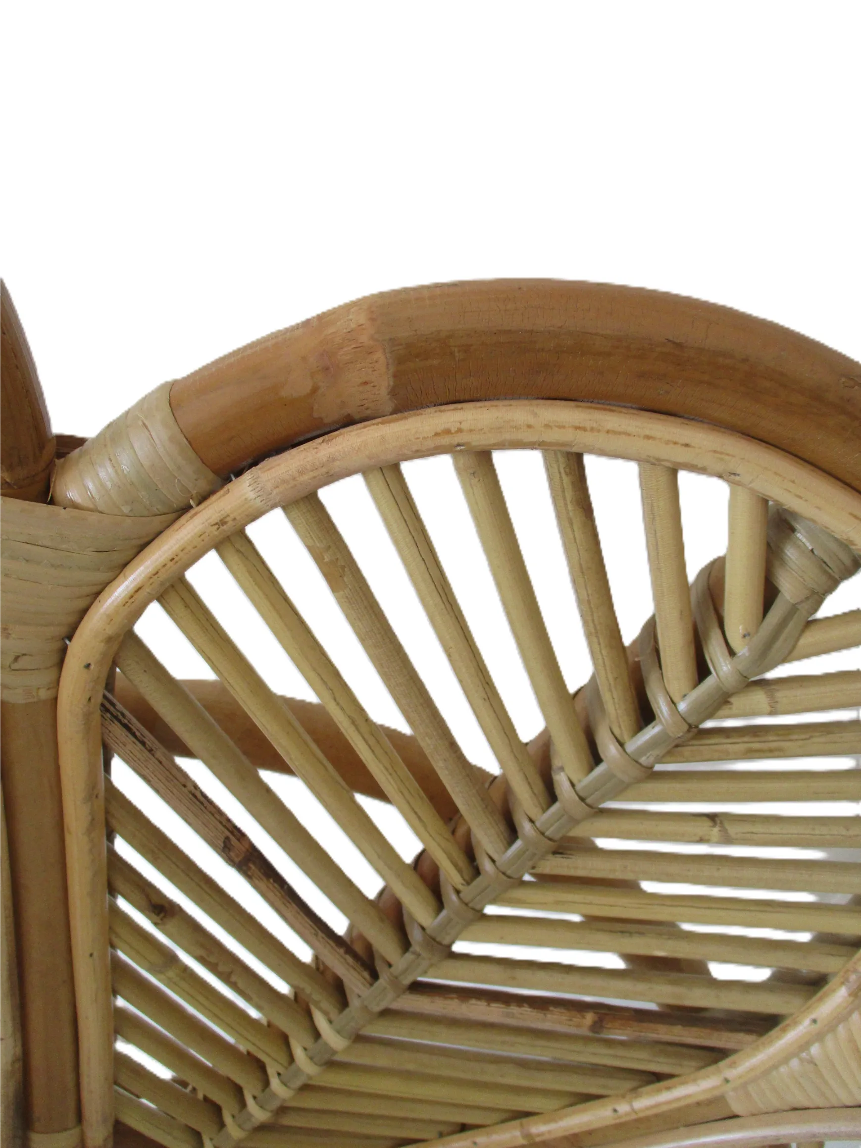 Poltrona in rattan naturale vimini  Ventaglio – Design Iconico con Cuscino Trapuntato - 4