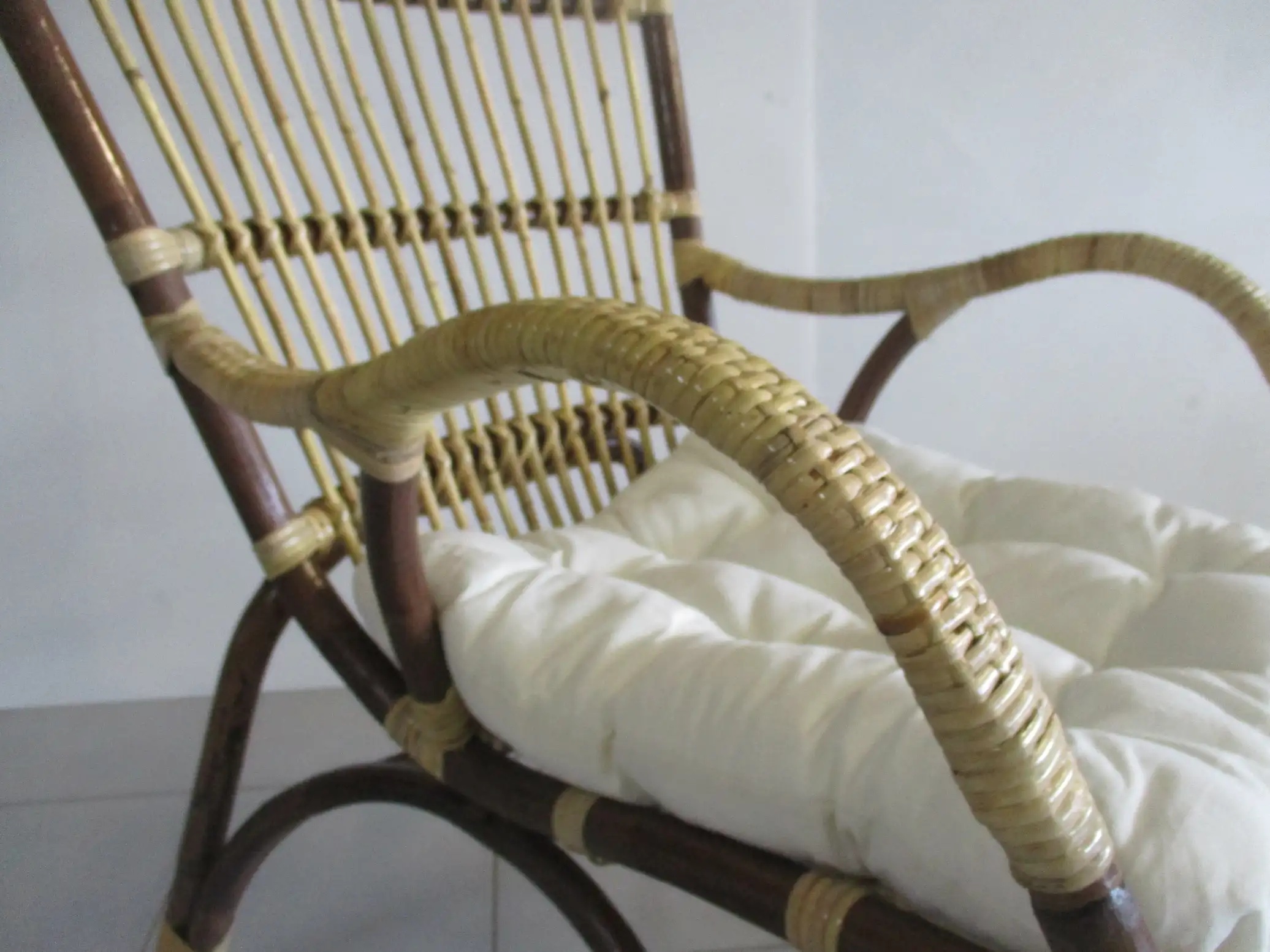 Poltrona in rattan naturale vimini Sparro con canne manao - 4