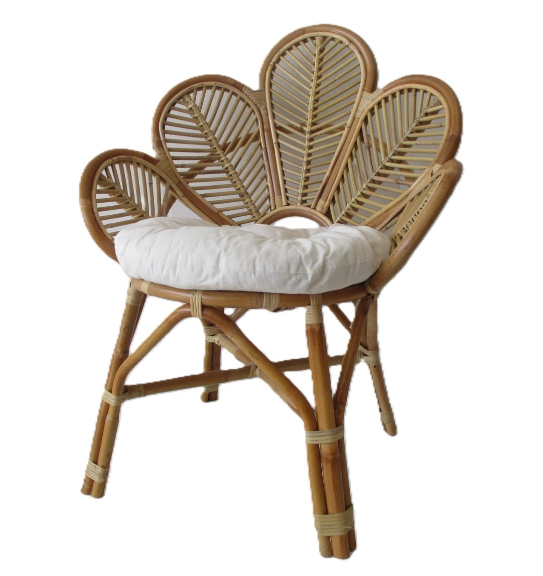 Poltrona in rattan naturale vimini  Ventaglio – Design Iconico con Cuscino Trapuntato