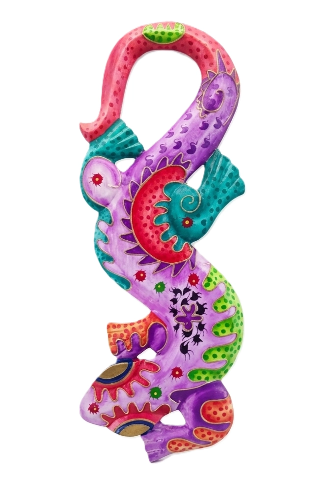 Geco Decorativo da Parete in Legno Fucsia – Scultura Portafortuna Dipinta a Mano