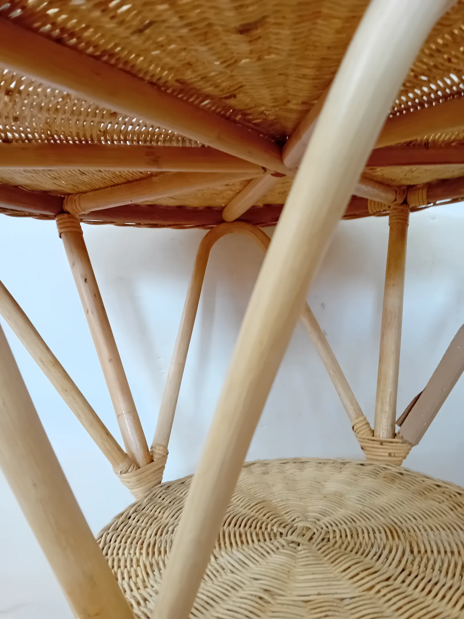 Tavolo da Pranzo Rotondo in Midollino Artigianale (H 75 cm) - 3