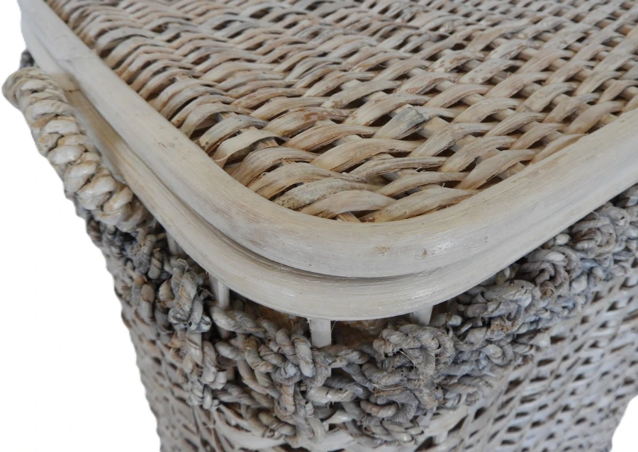 Cesto Porta Biancheria Decapato in Rattan e Banano Cm 49x34x60 H