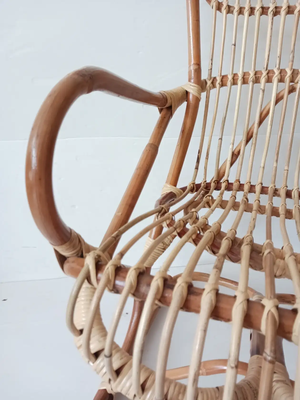 Poltrona in rattan naturale vimini Molleggiata - Sedia Ergonomica