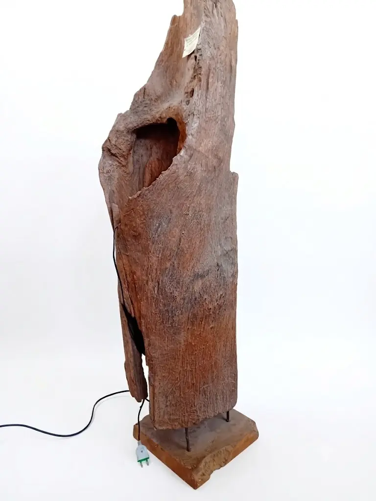 Lampada da Terra Scultorea in Legno di Recupero