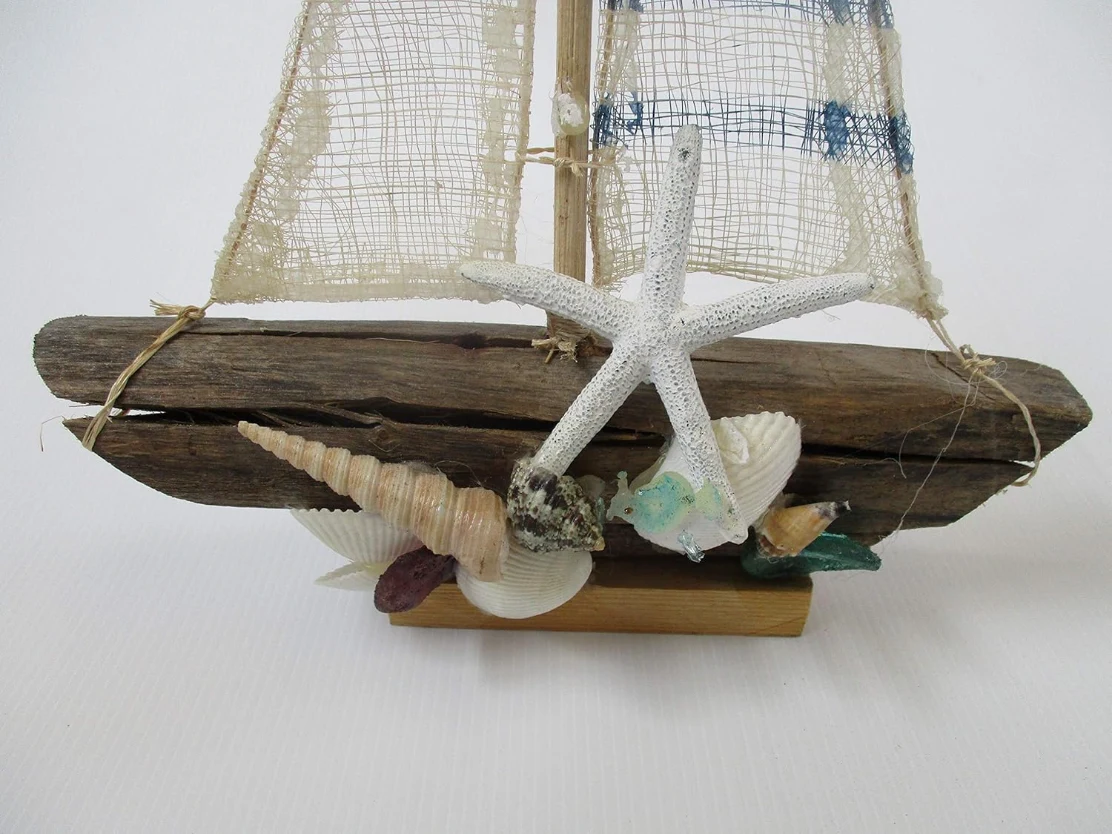 eliero Artigianale in Legno Riciclato con Conchiglie e Stelle Marine - 39 cm