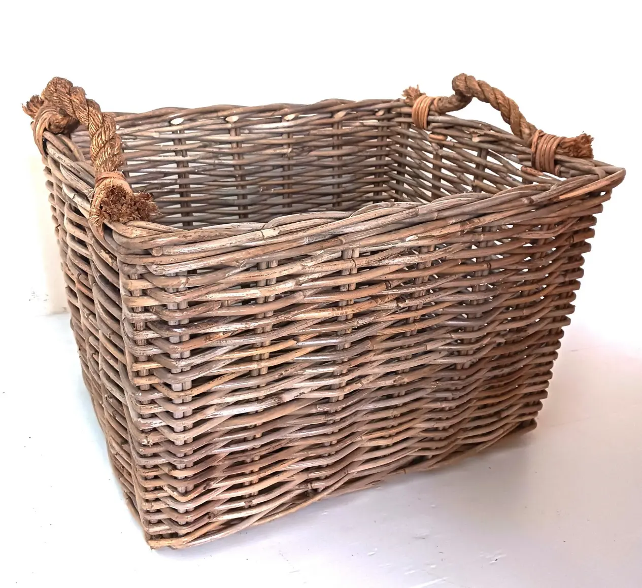 cesto porta legna rettangolare in vimini cm 50x42x30 H con manici cm 33 H