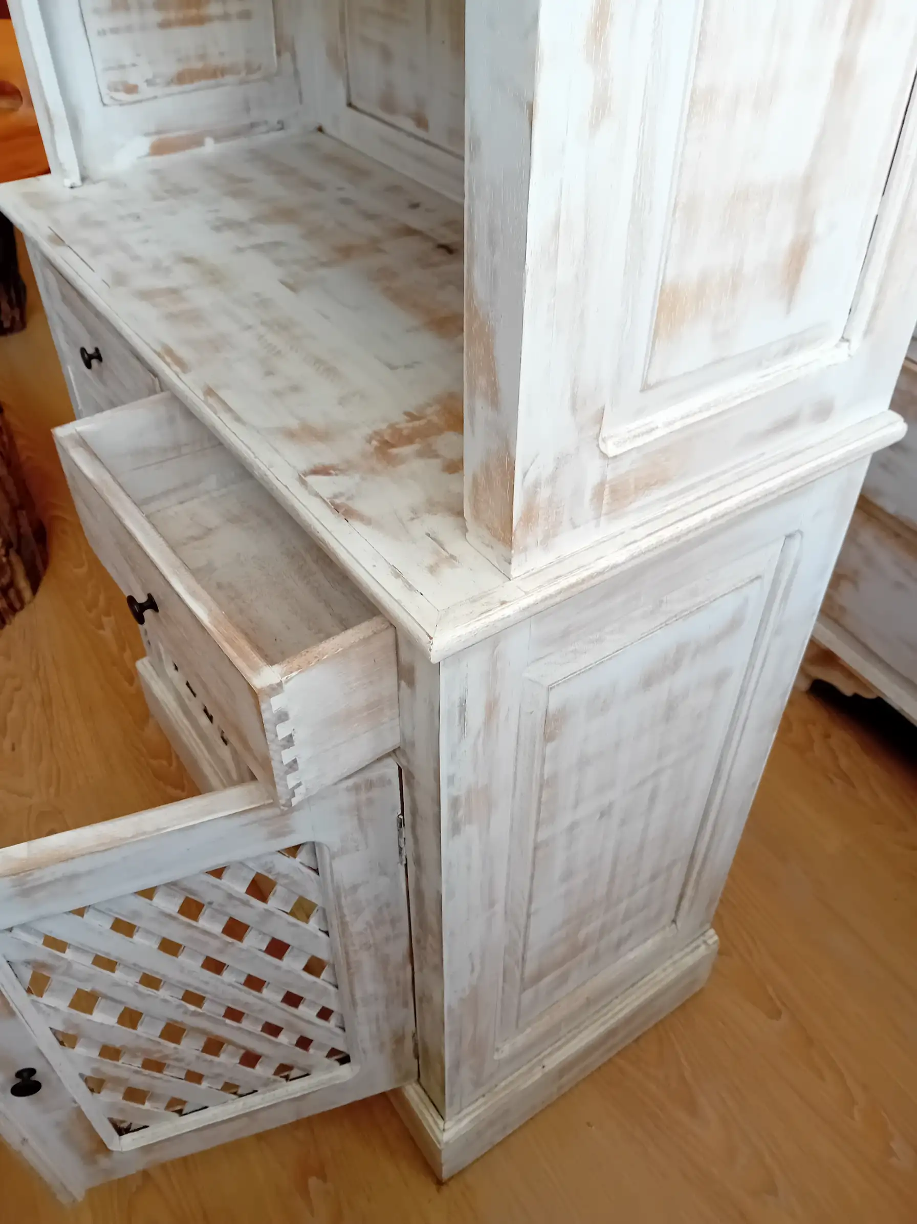 Mobile 90x42h190 cm) Dispensa Shabby Chic Decapato con Antine a Grata - 3