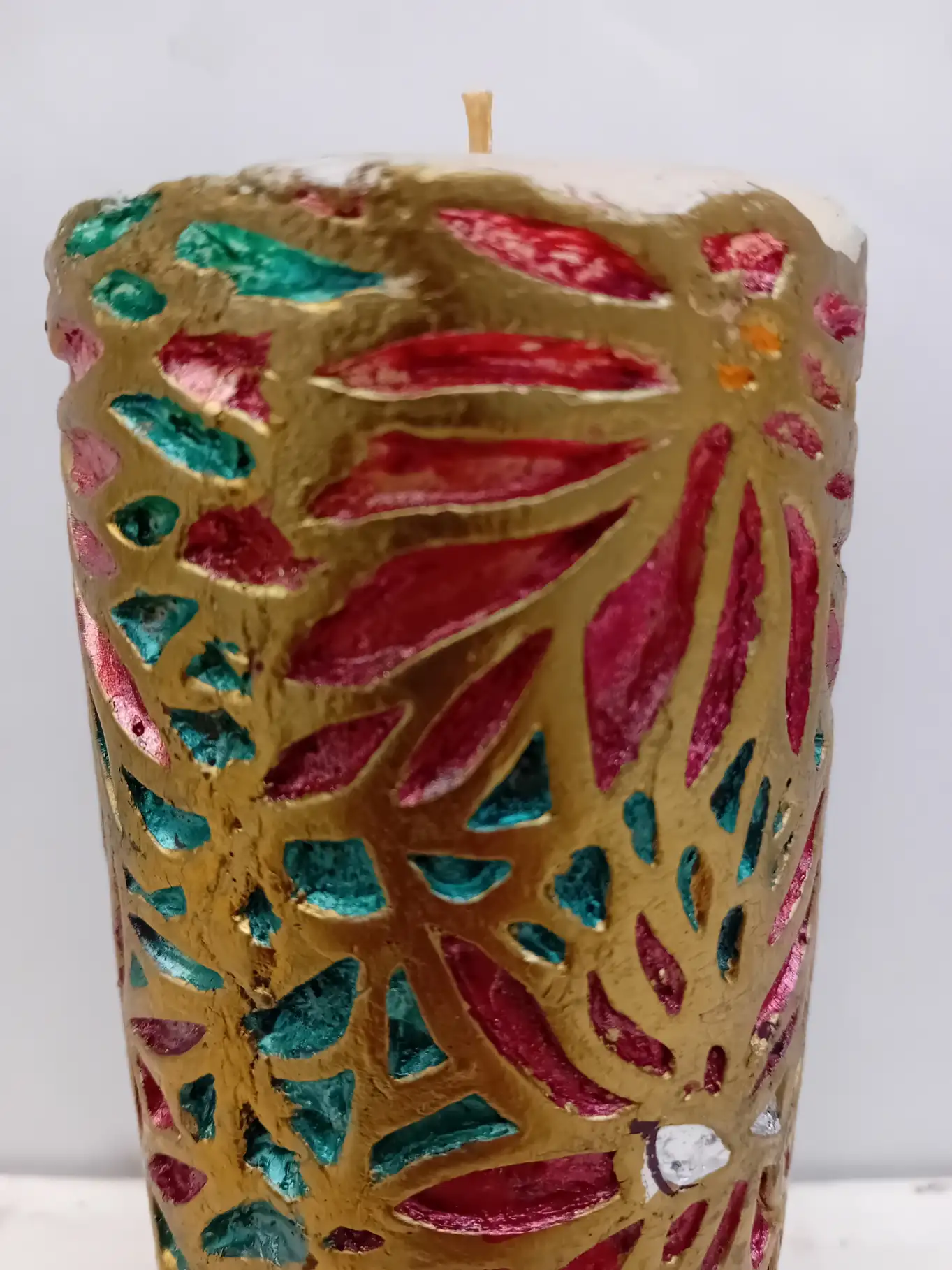 Candela Artigianale Decorata "Mosaico Floreale" – 9x16 cm | Fatta a Mano