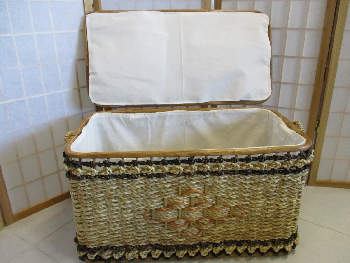 Baule Porta Biancheria in Banano Cm 70x38x40 H