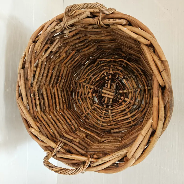 cesto porta legna rotondo  in vimini rattan  cm 65x54 H con manici cm 63 H - 4