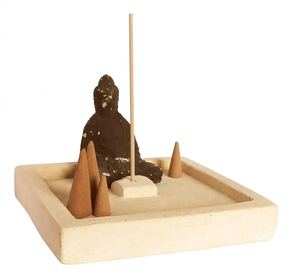 Bruciatore d'Incenso Zen in Pietra con Statuetta Buddha (15x15x15 cm)