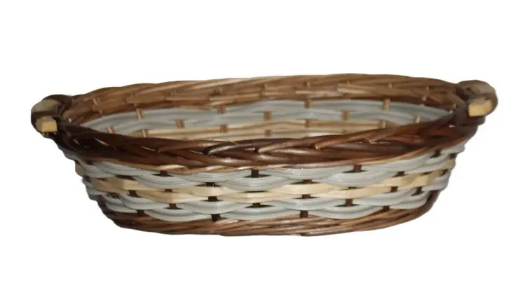Cesto Ovale in Vimini Intreccio Striato con Bordo a Treccia cm 48x36x12 H